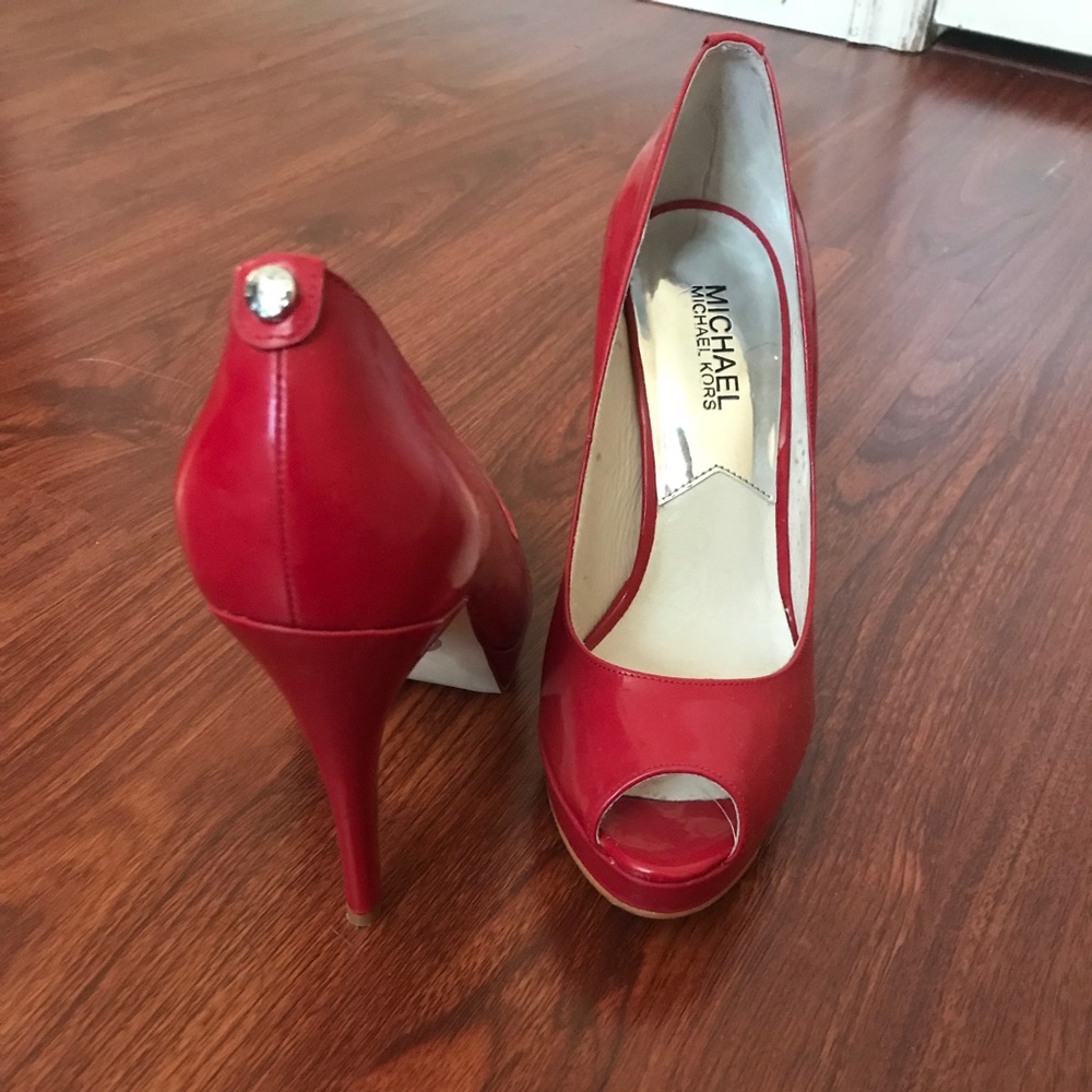 Shoes. Michael Kors . Red. Almost new